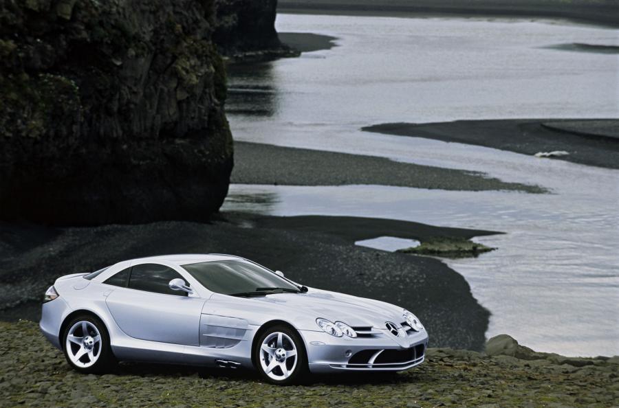  Mercedes-Benz SLR McLaren 2003 года  (фото 131 из 319)